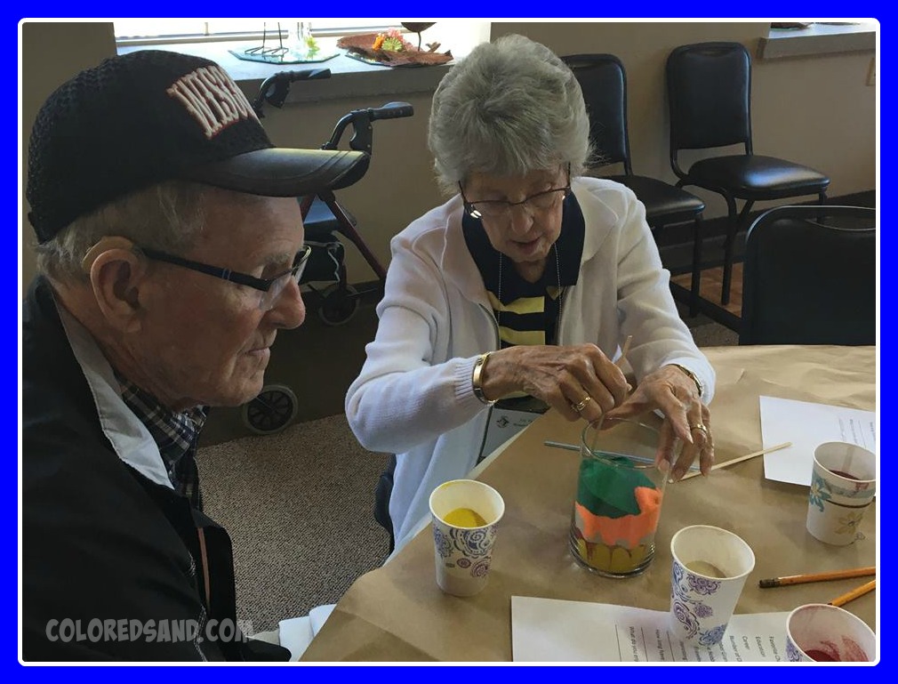 sand art centerpiece creation